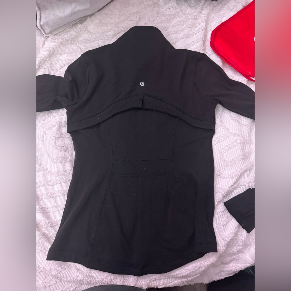 Lululemon define jacket black size 8 in great condition! - Picture 9 of 11